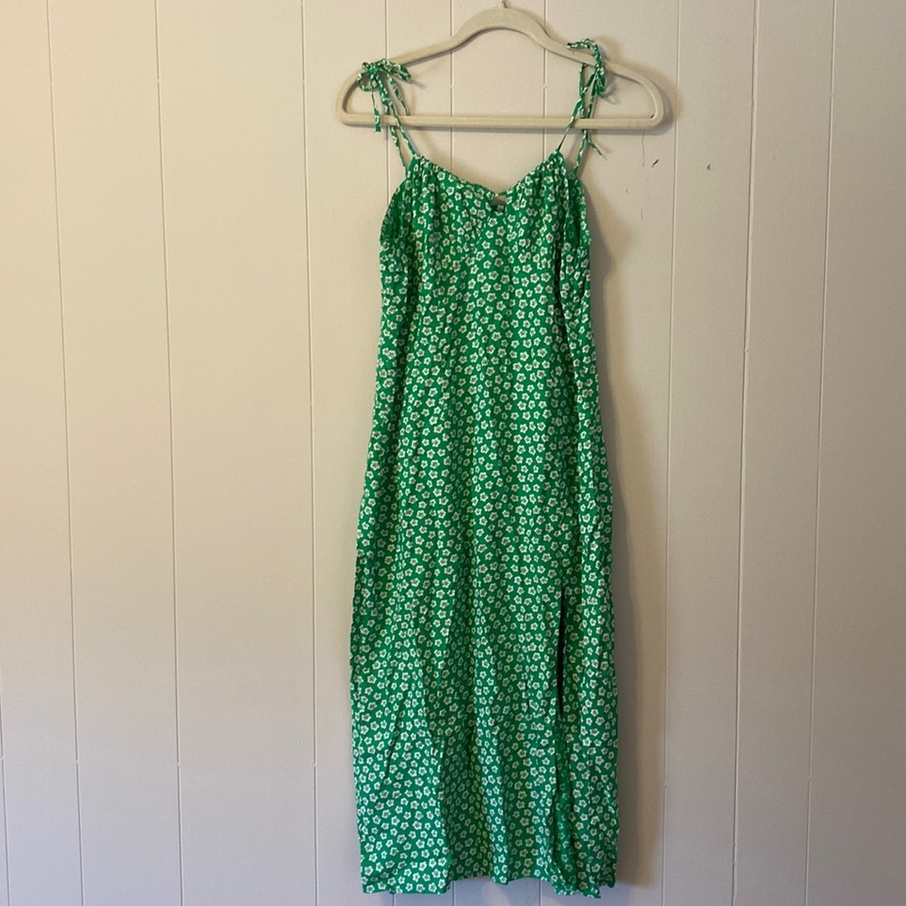 H&M Divided Floral Midi Dress